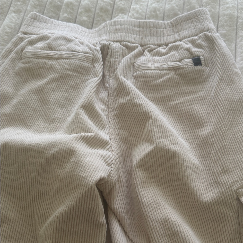Roots Cream Corduroy Cargo Pants - Picture 5 of 7
